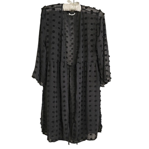 Gray Kimono Maurices Sheer Raised Polka Dot Kimono Size‎ S EUC - Picture 1 of 6